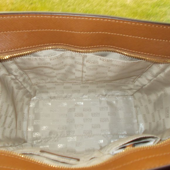 Michael Kors Luggage brown handbag Handbag - Picture 6 of 8